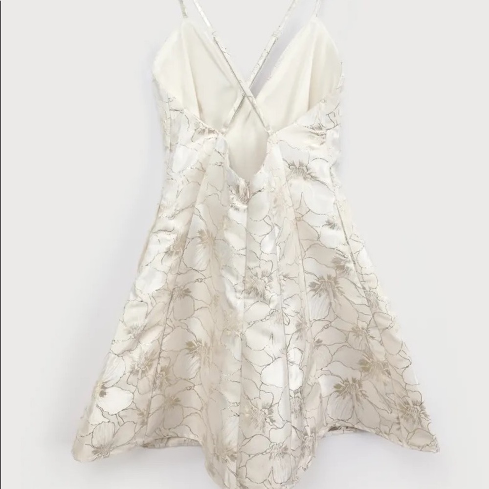 Lulus White Mini Dress (NWT) - Picture 2 of 6